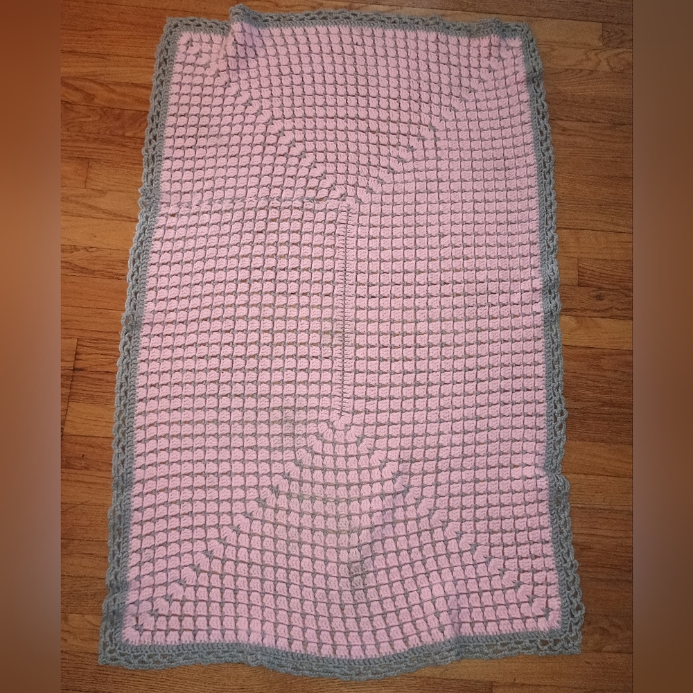 ✨ 2 For $6 ✨ Pink and Gray Crochet Baby Blanket